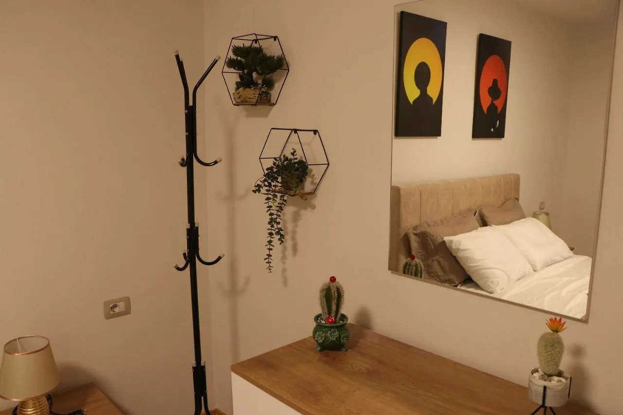 Pine Apartment Tirana